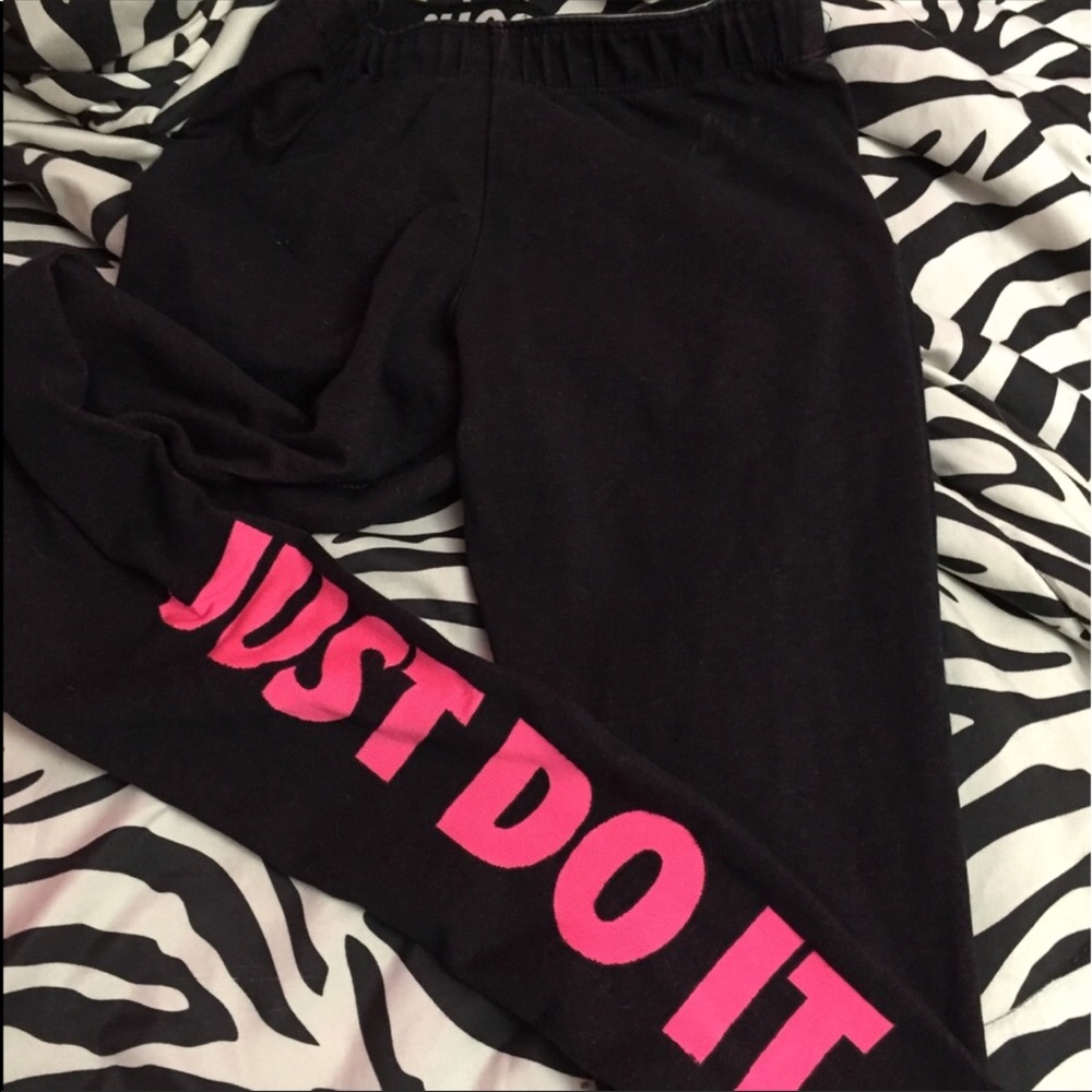 Nike leggings